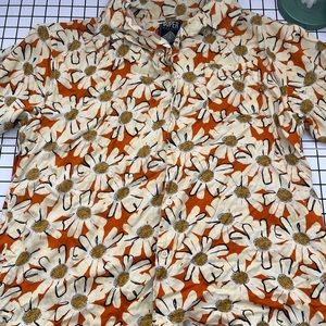 button up Hawaiian T-shirt